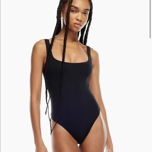 Babaton Square Neck Black Bodysuit (S)